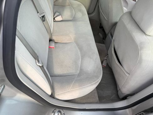 Used 2008 Buick LaCrosse CX image 16