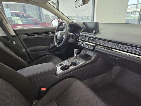 Used 2023 Honda Civic EX image 12