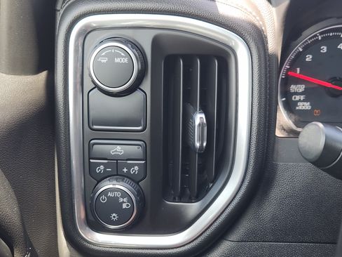 Used 2020 Chevrolet Silverado 1500 LT w/ Texas Edition RWD image 23