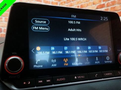 Certified 2023 Nissan Sentra SR w/ SR Premium Package image 15