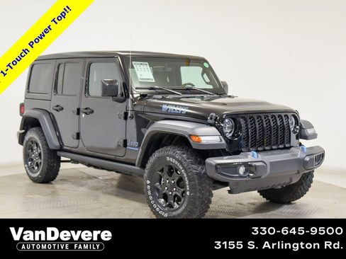 Used 2023 Jeep Wrangler Unlimited w/ Sun & Screen Package image 1