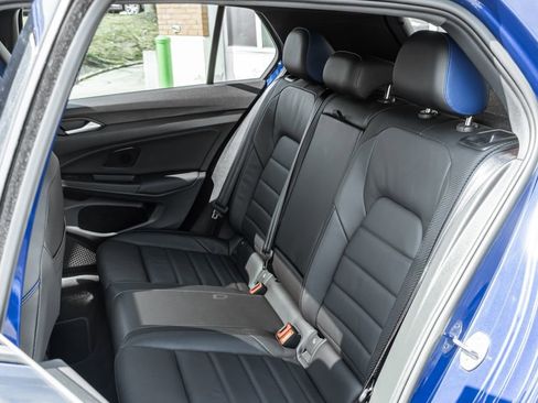 Used 2024 Volkswagen Golf R image 26