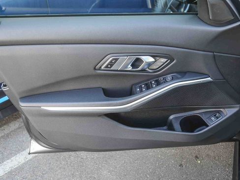 Used 2022 BMW M340i image 17