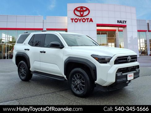 Certified 2025 Toyota 4Runner SR5 image 1