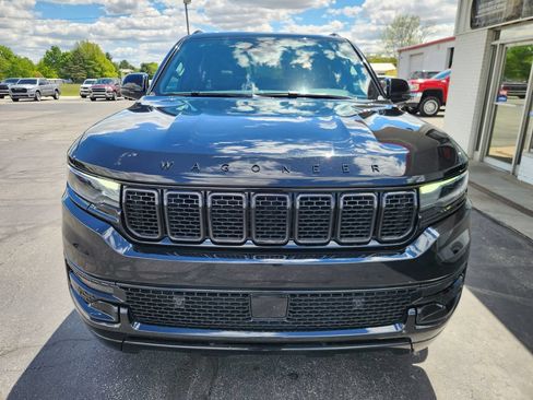 Used 2024 Jeep Wagoneer Series II AWD/4WD image 7