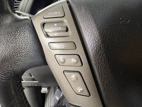 Used 2018 Nissan Armada SL w/ Moonroof Package image 24