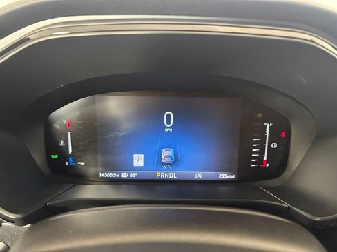 Used 2024 Ford Escape ST-Line w/ Tech Pack #1 FWD image 11