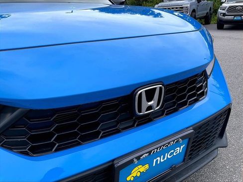 Used 2025 Honda Civic Sport image 28