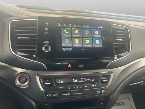 Used 2024 Honda Passport EX-L image 23