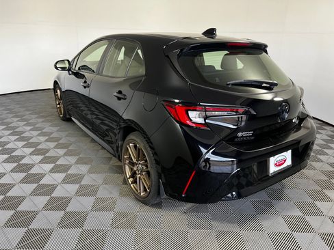 Used 2025 Toyota Corolla Hatchback FWD image 7