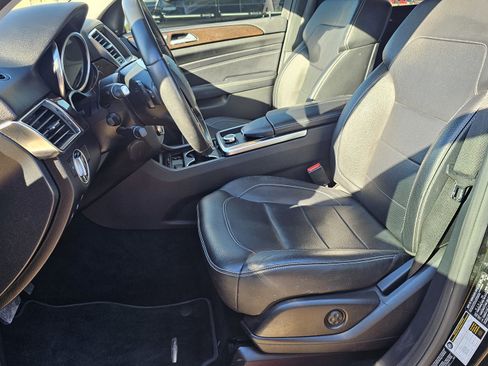 Used 2014 Mercedes-Benz ML 350 2WD w/ Premium 1 Package image 25