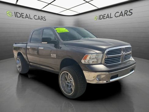 Used 2016 RAM 1500 Big Horn RWD image 3