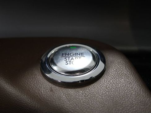 Used 2022 Lincoln Aviator Reserve w/ Equipment Group 201A AWD/4WD image 30