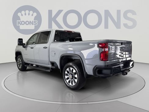 Used 2025 Chevrolet Silverado 2500 Custom w/ Custom Value Package AWD/4WD image 8