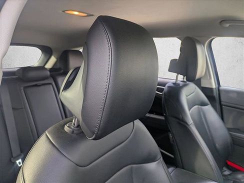 Used 2023 Kia Sportage EX image 15