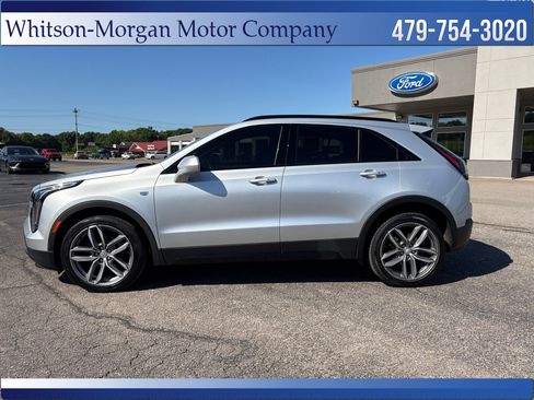 Used 2019 Cadillac XT4 Sport FWD image 2