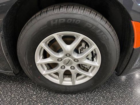 Certified 2022 Chrysler Pacifica Touring-L FWD image 27