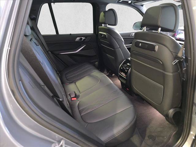 Used 2026 BMW X5 M60i AWD/4WD image 11