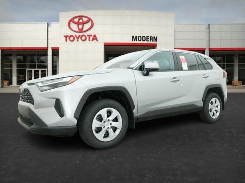 New 2025 Toyota RAV4 LE image 6