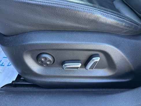 Used 2018 Audi Q3 2.0T Premium image 22