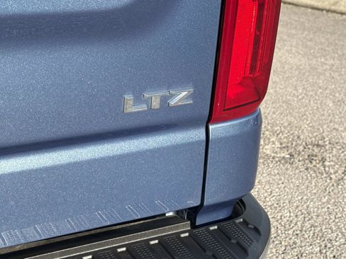 Used 2024 Chevrolet Silverado 1500 LTZ w/ Technology Package AWD/4WD image 11