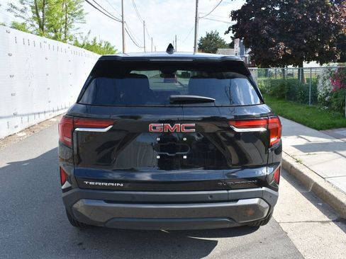 Used 2026 GMC Terrain Elevation FWD image 6