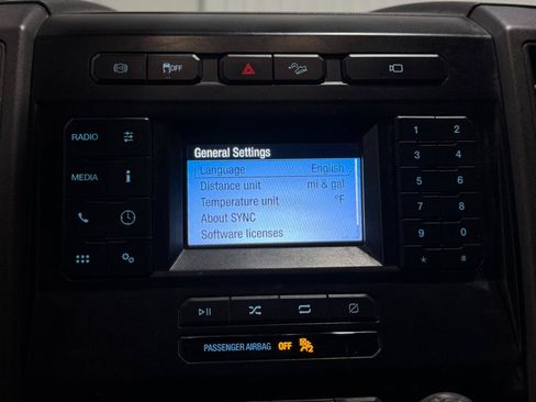 Used 2022 Ford F250 XL w/ Power Equipment Group AWD/4WD image 11