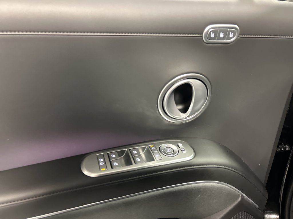 Used 2026 Hyundai Palisade Calligraphy AWD/4WD image 12