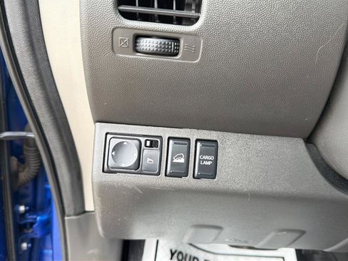 Used 2013 Nissan Frontier PRO-4X AWD/4WD image 26