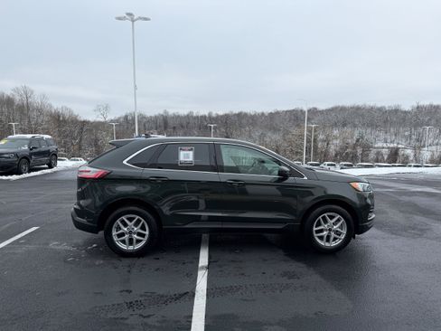 Certified 2024 Ford Edge SEL w/ Convenience Package image 5