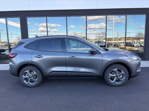 New 2026 Ford Escape ST-Line w/ Cold Weather Package image 2