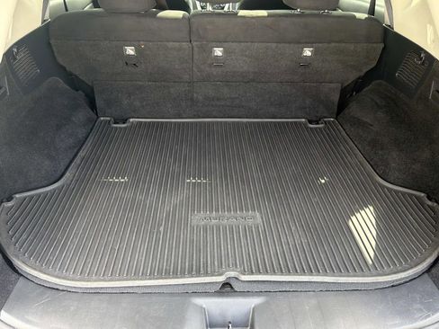 Used 2019 Nissan Murano SV w/ Premium Package image 16