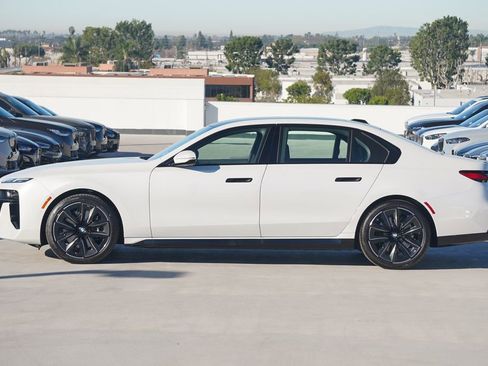 New 2026 BMW 740i w/ Premium Package image 4