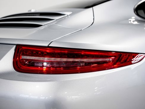 Used 2014 Porsche 911 Carrera S image 37