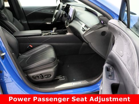 Used 2024 Lexus RX 350 F Sport w/ Convenience Package image 41