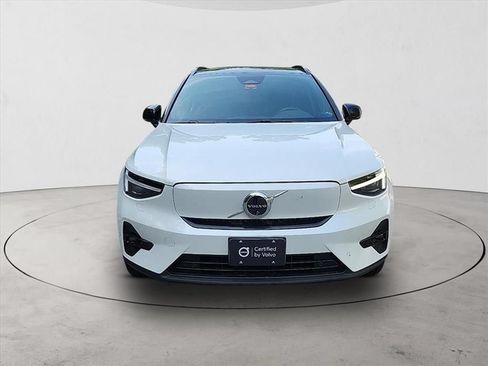 Certified 2024 Volvo XC40 Recharge Ultimate w/ Protection Package Premier AWD/4WD image 8