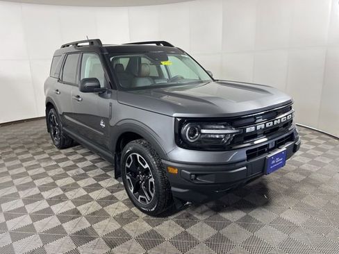 Certified 2023 Ford Bronco Sport Outer Banks w/ Tech Package image 1