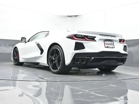 Used 2024 Chevrolet Corvette Stingray Premium Conv w/ Battery Protection Package RWD image 43