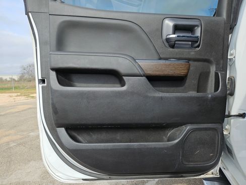 Used 2019 GMC Sierra 3500 Denali w/ Duramax Plus Package image 15