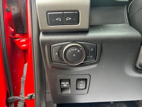 Used 2019 Ford F150 Raptor w/ Equipment Group 802A Luxury AWD/4WD image 12
