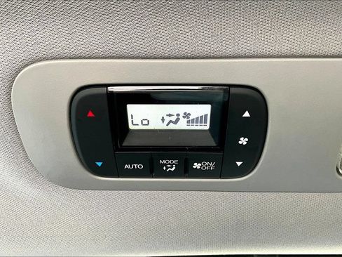 Used 2018 Honda Odyssey EX-L image 10