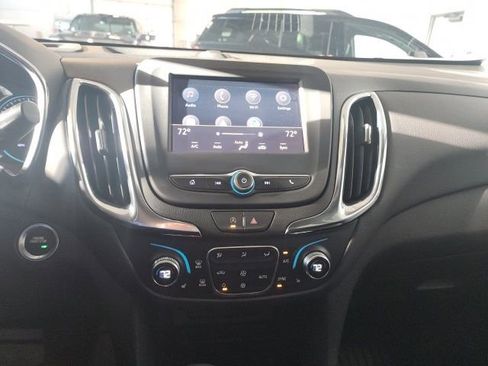 Used 2024 Chevrolet Equinox LT image 28