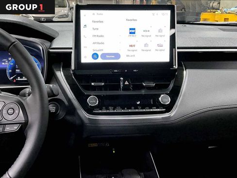 Certified 2026 Toyota Corolla Cross XLE w/ Convenience Package image 6