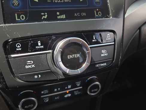 Used 2016 Acura ILX FWD image 32
