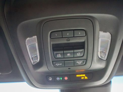 Used 2020 Cadillac CT5 Luxury w/ Sun And Sound Package image 27