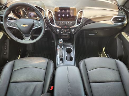 Used 2020 Chevrolet Equinox Premier w/ Premier Redline Edition FWD image 8