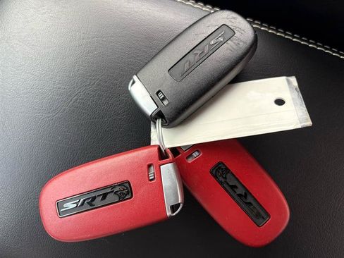 Used 2021 Dodge Charger SRT Hellcat RWD image 32
