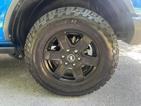Used 2022 Ford Bronco Black Diamond AWD/4WD image 13