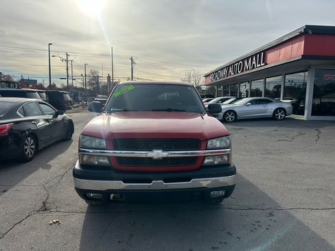 Used 2004 Chevrolet Avalanche 2WD image 8