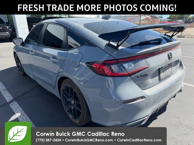Used 2025 Honda Civic Sport image 4